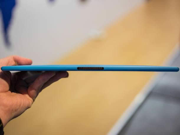 Lumia 2520ԱSurface 2ϵͳܳɫ