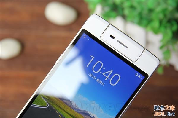 ������ɱһ�У��׿�綯��ת����ͷOPPO N3����ͼ��