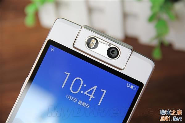������ɱһ�У��׿�綯��ת����ͷOPPO N3����ͼ��