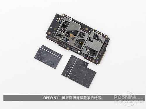 OPPO N1主板正面拆卸屏蔽罩后特写 OPPO N1主板正面拆卸屏蔽罩后特写
