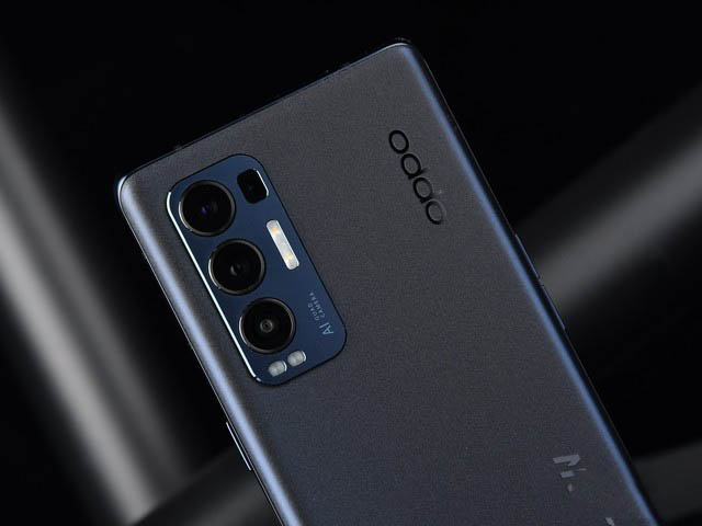 年底的骁龙865还值得买吗?OPPO Reno5 Pro+全面评测