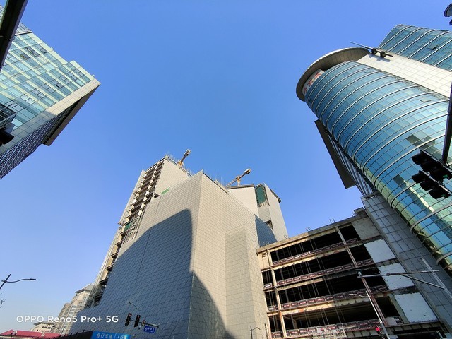 年底的骁龙865还值得买吗?OPPO Reno5 Pro+全面评测