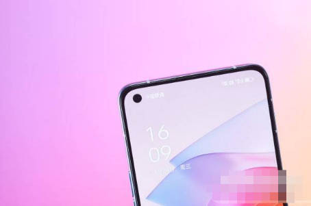 OPPOReno7新年版和OPPOReno7有什么区别?_手机评测_手机学院_本站