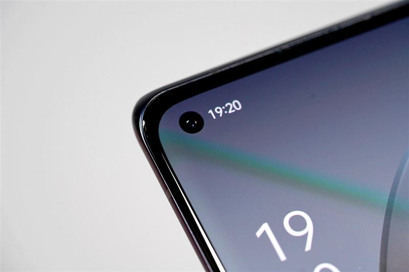 OPPO Reno5 Pro+值得入手吗 OPPO Reno5 Pro+手机全方位评测_手机评测_手机学院_本站