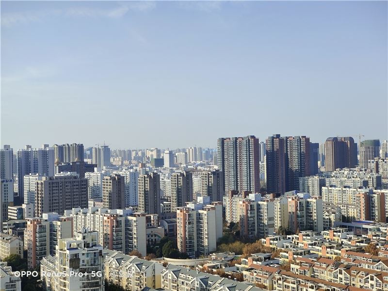 OPPO Reno5 Pro+值得入手吗 OPPO Reno5 Pro+手机全方位评测_手机评测_手机学院_本站