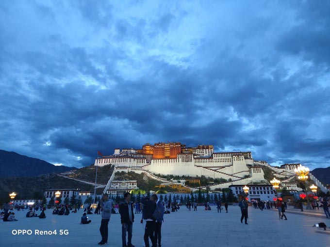 OPPO Reno4 夜拍模式惊喜不断,快充实力闪现!