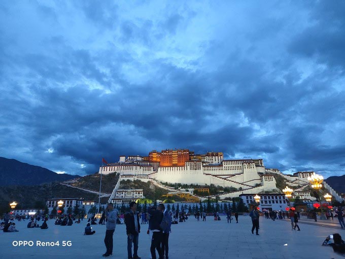 OPPO Reno4 夜拍模式惊喜不断,快充实力闪现!