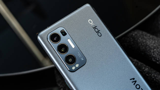 OPPO Reno5 Pro+体验如何 OPPO Reno5 Pro+体验评测_手机评测_手机学院_本站