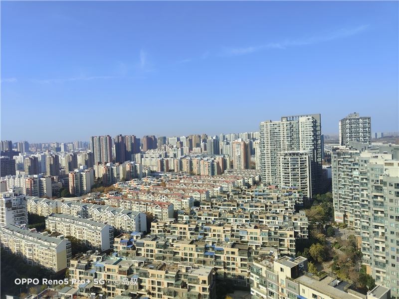 OPPO Reno5 Pro+值得入手吗 OPPO Reno5 Pro+手机全方位评测_手机评测_手机学院_本站