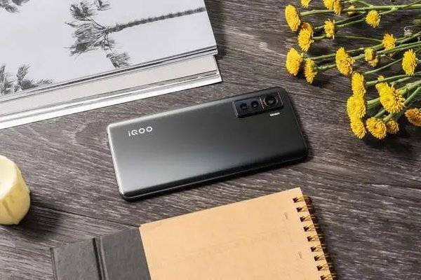 opporeno5pro+��iQOO5�ĸ���-�ĸ���ֵ������-�����Ա�