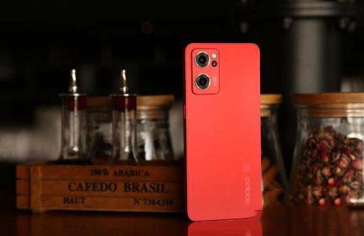 opporeno7新年版和普通版有什么区别 opporeno7新年版和普通版对比介绍_手机评测_手机学院_本站