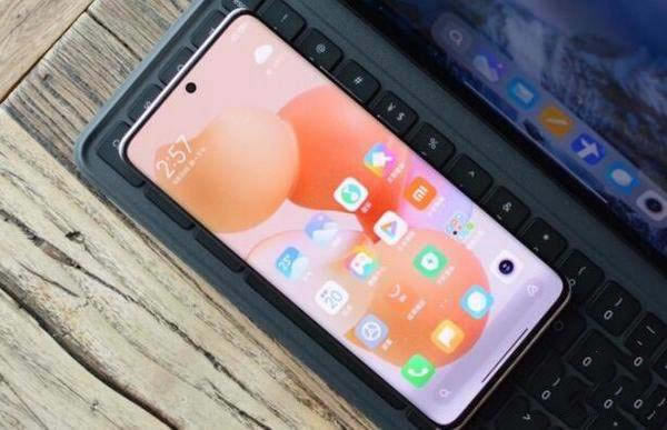 小米civi和vivos10pro哪款好 小米civi和vivos10pro区别对比_手机评测_手机学院_本站