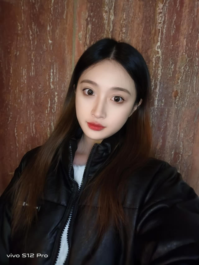 vivo S12 Pro手机评测 打游戏很强的先锋影像旗舰_手机评测_手机学院_本站