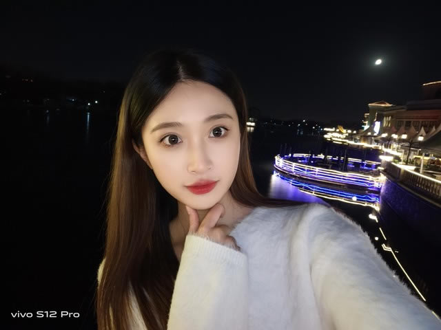 vivo S12 Pro手机评测 打游戏很强的先锋影像旗舰_手机评测_手机学院_本站