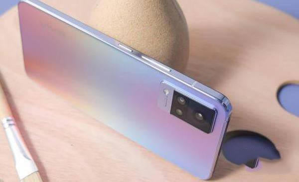 һ��9R��vivos9�Ŀ�� һ��9R��vivos9�Ա�����_�ֻ�����_�ֻ�ѧԺ_��վ