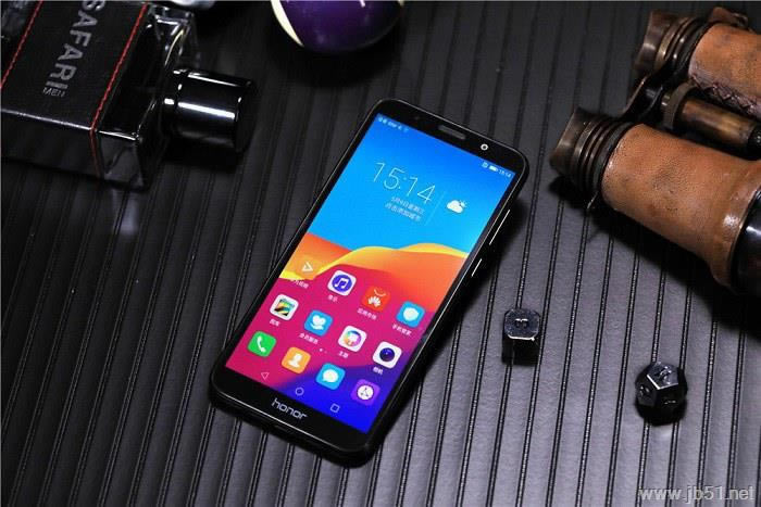 荣耀畅玩7做工怎么样?华为荣耀畅玩7拆机图解_手机评测_手机学院_本站