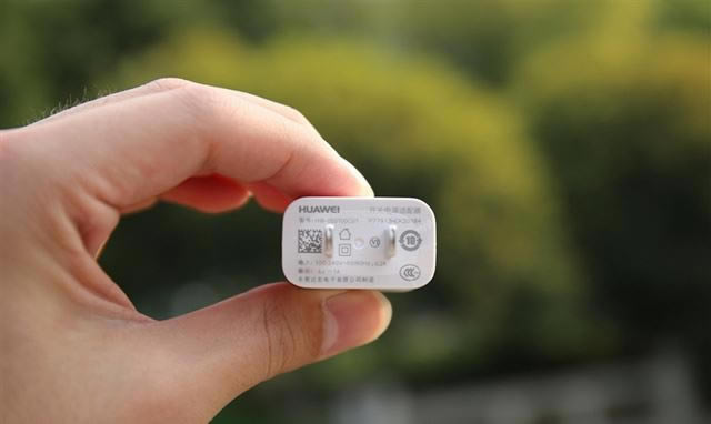 荣耀畅玩7a好不好?华为荣耀畅玩7a全面详细评测_手机评测_手机学院_本站