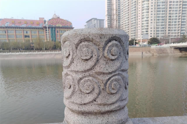 荣耀畅玩7C值得买吗?华为荣耀畅玩7C全面详细评测_手机评测_手机学院_本站