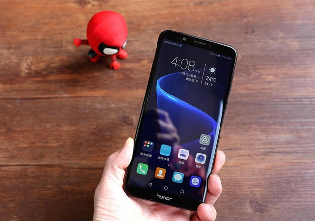 荣耀畅玩7C值得买吗?荣耀畅玩7C评测