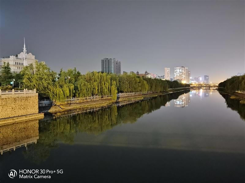 ��ҫ30Pro+ֵ�������� ��ҫ30Pro+�ֻ�ȫ������_�ֻ�����_�ֻ�ѧԺ_��վ