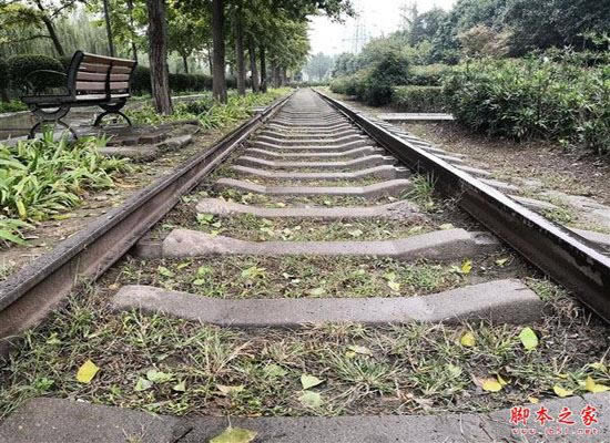 国产最强旗舰!HUAWEI Mate 10首发评测:插根线秒变PC