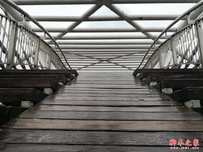 国产最强旗舰!HUAWEI Mate 10首发评测:插根线秒变PC