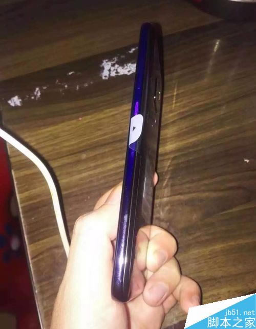 ��Ϊmate20��ô��ʾ������䶯������Ϊmate20��ʾ������䶯������