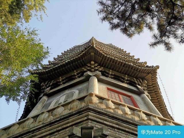 iPhone XS�ͻ�ΪMate20 Pro�ĸ�ֵ���� ��ΪMate20 Pro��ƻ��XS����Ա�����_�ֻ�����_�ֻ�ѧԺ_��վ