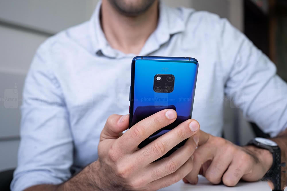 ��ΪMate20pro��iPhoneXR�Ŀ�ֵ������ ��ΪMate20pro��iPhoneXR��ȱ������_�ֻ�����_�ֻ�ѧԺ_��վ