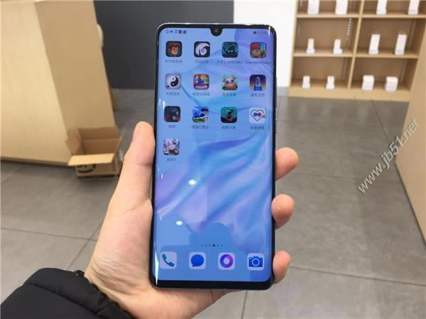 ��Ϊp30�ͻ�Ϊmate20pro�Ŀ�ֵ�ù���?��Ϊp30�ͻ�Ϊmate20pro����Ա�_�ֻ�����_�ֻ�ѧԺ_��վ