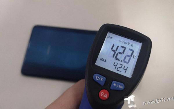 ��ΪMate 20 Xʯīϩ������ʲô����ΪMate 20 Xʯīϩɢ��ʵ��_�ֻ�����_�ֻ�ѧԺ_��վ