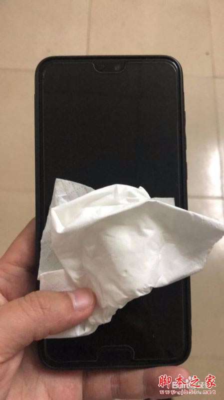 ��Ϊmate30��ˮ������ô�죿��Ϊmate30�ֻ���ˮ�Ľ������_��׿�ֻ�_�ֻ�ѧԺ_��վ