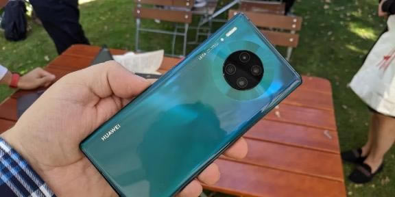 华为Mate30Pro优缺点介绍 华为Mate30Pro值得入手吗_手机评测_手机学院_本站