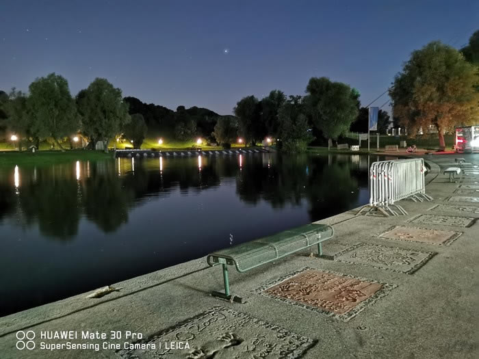 ��ΪMate 30 Pro������ô�� ��ΪMate 30 Proҹ������ʵ��_�ֻ�����_�ֻ�ѧԺ_��վ