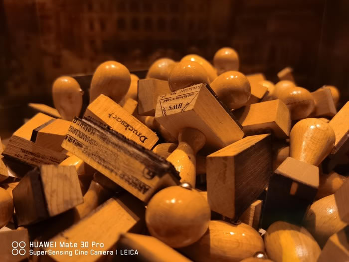 ��ΪMate 30 Pro������ô�� ��ΪMate 30 Proҹ������ʵ��_�ֻ�����_�ֻ�ѧԺ_��վ