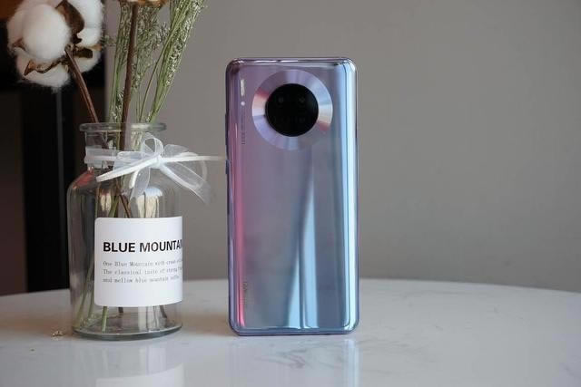 解决续航和充电焦虑 详解华为Mate30/华为Mate30 Pro三大续航亮点_手机评测_手机学院_本站