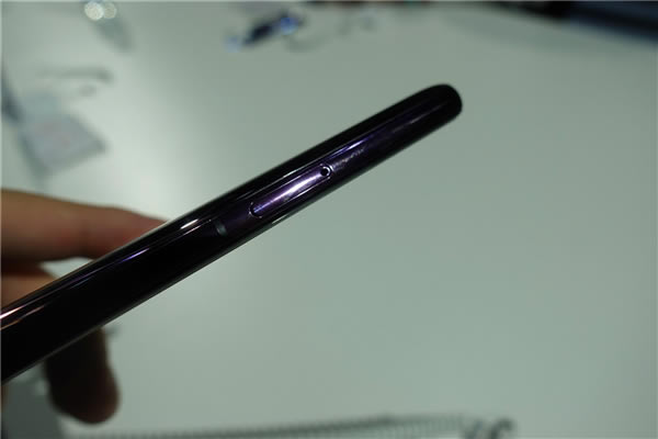 华为Mate 30/30 Pro/30 RS保时捷真机上手图赏_安卓手机_手机学院_本站