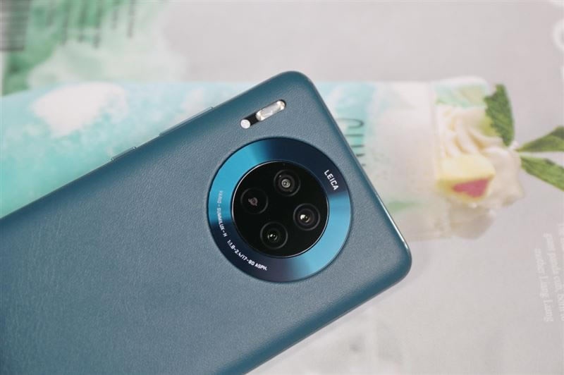 华为Mate30 5G值得入手吗 华为Mate30 5G版全面评测_手机评测_手机学院_本站