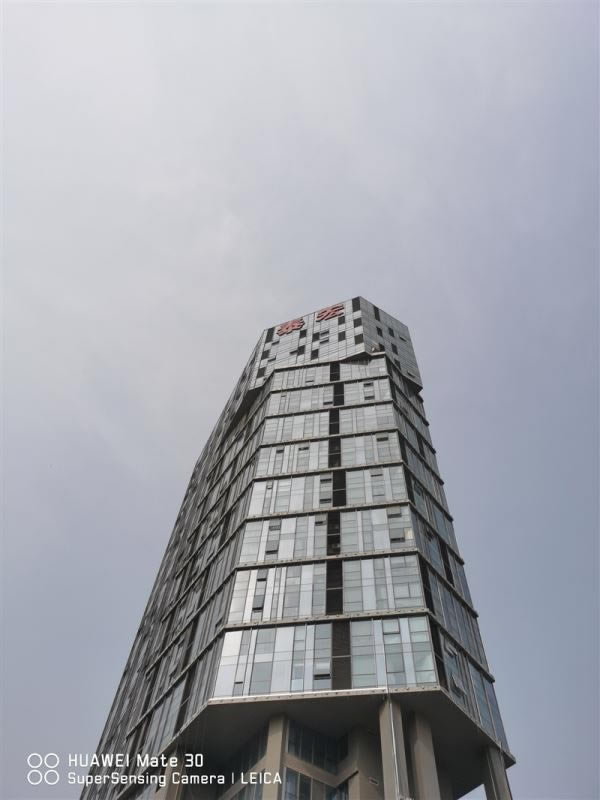 华为Mate30 5G值得入手吗 华为Mate30 5G版全面评测_手机评测_手机学院_本站