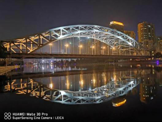 华为Mate30 pro对比iPhone11 pro max 哪款性价比更高_手机评测_手机学院_本站