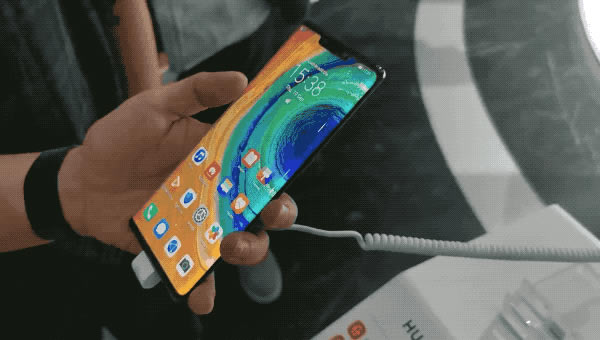 ��ΪMate30 Proֵ�ù����𣿻�ΪMate30 Pro�����������ȫ��λ����