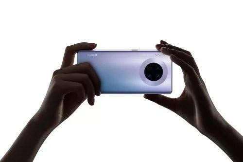 华为Mate30系列配置超级豪华:搭载全新88°超曲面环幕屏+麒麟990系列处理器_安卓手机_手机学院_本站