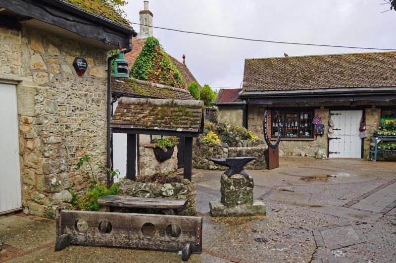 iPhone11Pro�ͻ�ΪMate30Pro�Ŀ����պ� iPhone11Pro�ͻ�ΪMate30Pro����Ա�_�ֻ�����_�ֻ�ѧԺ_��վ