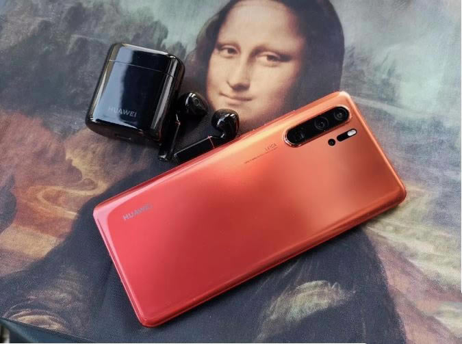 华为mate30pro与p30pro夜拍哪个好 华为mate30pro与p30pro夜拍对比介绍_手机评测_手机学院_本站