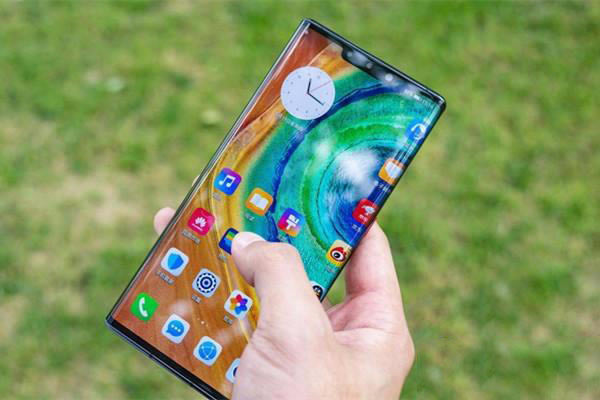 ��Ϊmate30pro��iphone11promax�Ŀ�ֵ������ �����ֻ�����Ա�_�ֻ�����_�ֻ�ѧԺ_��վ