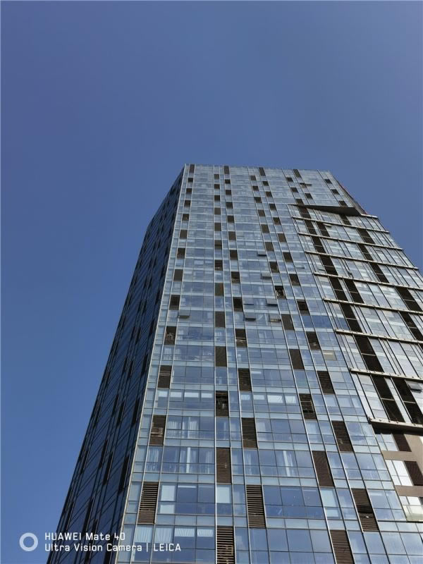 华为Mate40值得入手吗 华为Mate40手机全方位评测_手机评测_手机学院_本站