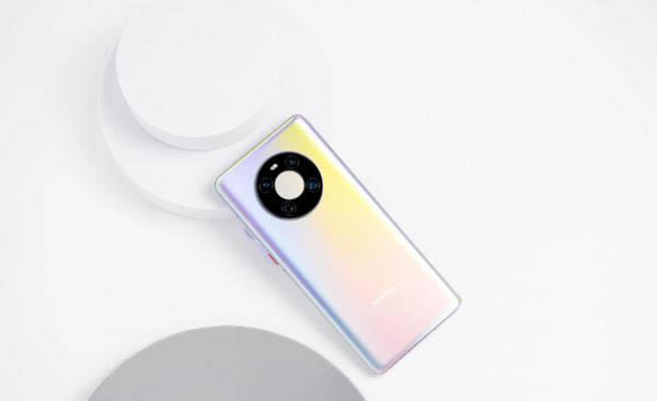 ��ΪMate40/Pro/Pro+������� ��ΪMate40ϵ�жԱȷ���_�ֻ�����_�ֻ�ѧԺ_��վ