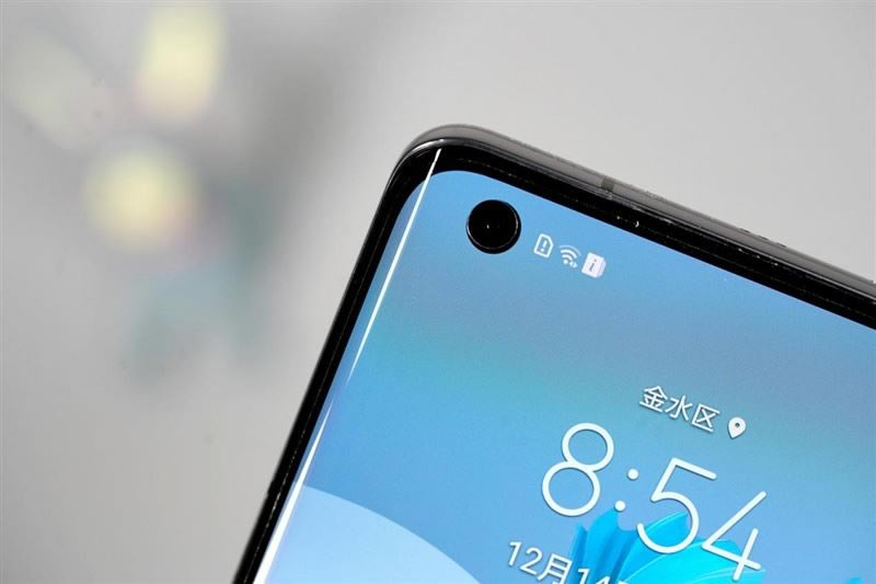 华为Mate40值得入手吗 华为Mate40手机全方位评测_手机评测_手机学院_本站