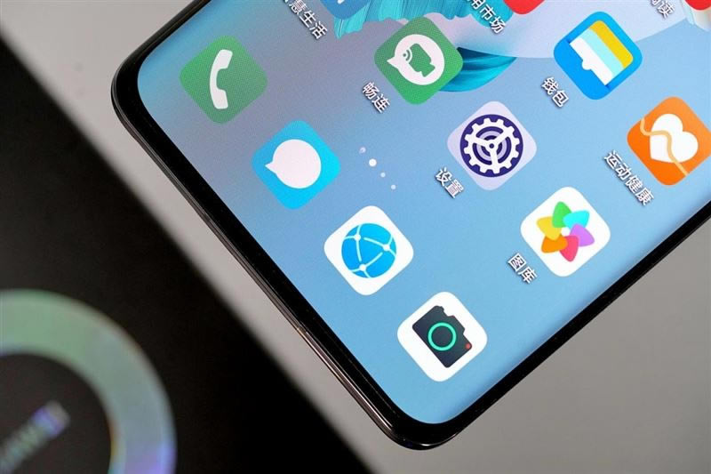 华为Mate40值得入手吗 华为Mate40手机全方位评测_手机评测_手机学院_本站