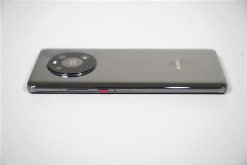 华为Mate40值得入手吗 华为Mate40手机全方位评测_手机评测_手机学院_本站